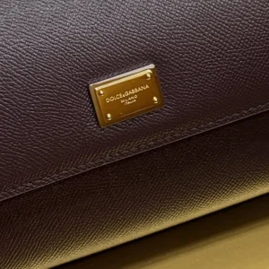 Dolce Gabbana D&G Women Medium Sicily Handbag in Dauphine Ccalfskin-Purple