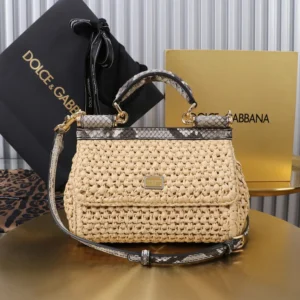 Dolce Gabbana D&G Women Mini Sicily Handbag in Crochet Raffia BB7116A