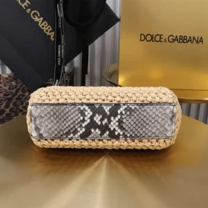 Dolce Gabbana D&G Women Mini Sicily Handbag in Crochet Raffia BB7116A
