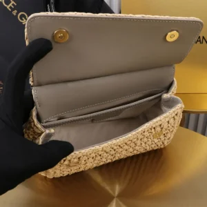 Dolce Gabbana D&G Women Mini Sicily Handbag in Crochet Raffia BB7116A