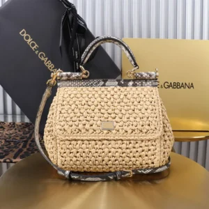 Dolce Gabbana D&G Women Small Sicily Handbag in Crochet Raffia BB6003A