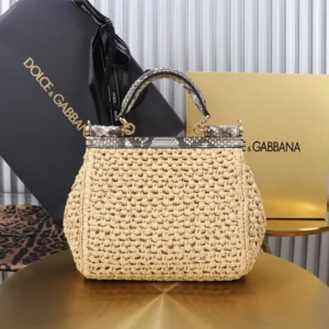 Dolce Gabbana D&G Women Small Sicily Handbag in Crochet Raffia BB6003A