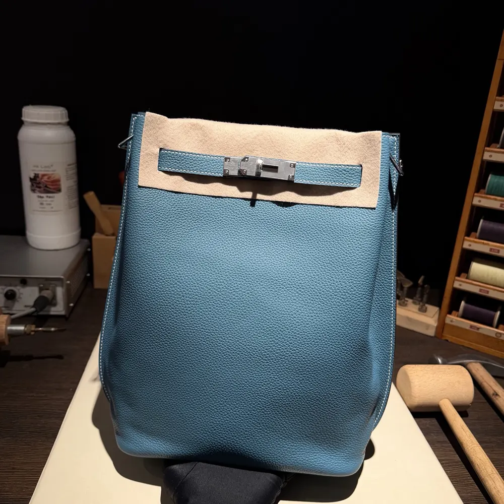 Hermes Unisex Togo So Kelly 22 Palladium Hardware-Blue 3 Hermes Unisex Togo So Kelly 22 Palladium Hardware-Blue