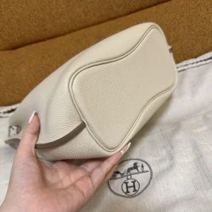 Hermes Unisex Togo So Kelly 22 Palladium Hardware-White