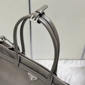 Prada Unisex Bonnie Leather Tote Bag-Clay 2VG1282CYR