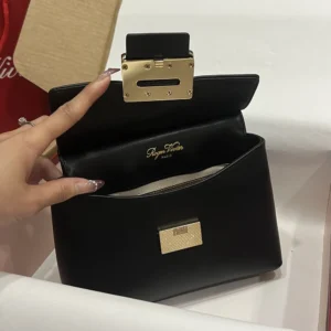 Roger Vivier Women Viv' Cabas Bag in Leather-Black RBWAMAA0150D8CB999