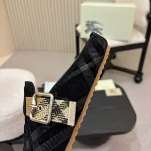 Burberry Unisex Check Denim Urchin Clogs-Black 8113394