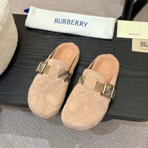 Burberry Unisex Check Denim Urchin Clogs-Flora Pink 81133921