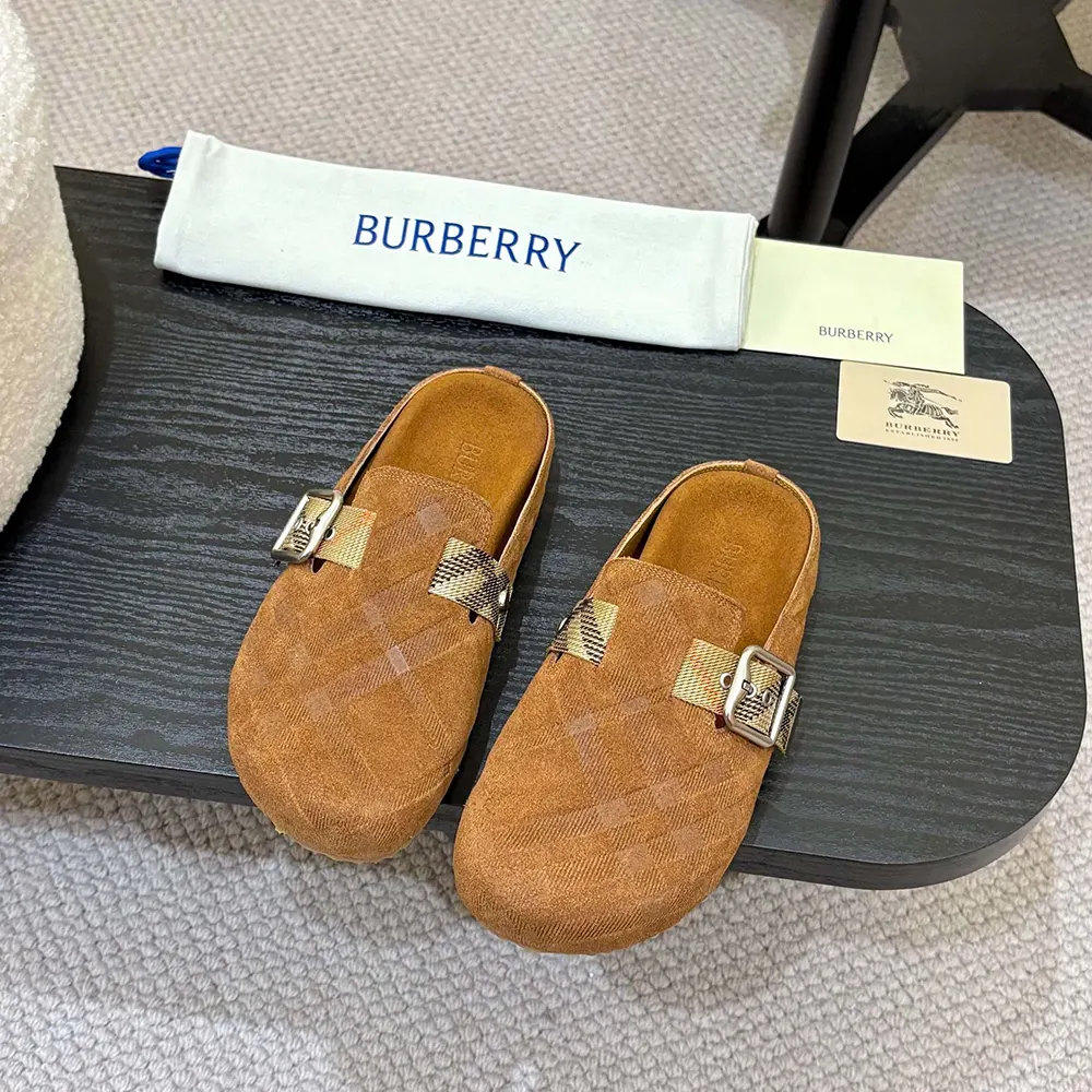Burberry Unisex Check Denim Urchin Clogs-Jute Beige 81133931 2 Burberry Unisex Check Denim Urchin Clogs-Jute Beige 81133931