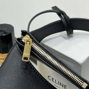 Celine Women Small Hobo in Supple Smooth Calfskin-Black L10133Q71