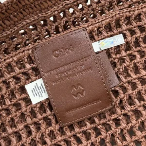 Chloe Women Summer Banana East-west Tote Bag in Raffia & Buffalo Leather