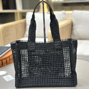 Chloe Women Summer Banana East-west Tote Bag in Raffia & Buffalo Leather