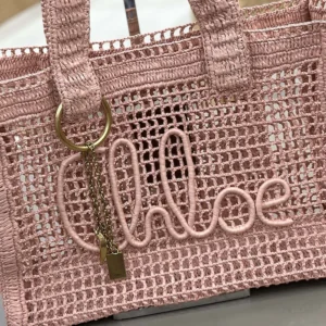 Chloe Women Summer Banana East-west Tote Bag in Raffia & Buffalo Leather-Pink