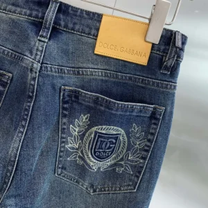 Dolce Gabbana D&G Men Light Blue Wash Loose Stretch Jeans-GYJDADG8
