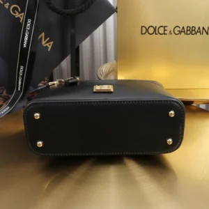 Dolce Gabbana D&G Women Sicily Crossbody Bag-Black BB7800B