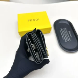 Fendi Unisex FF Diamonds Wallet Black Leather Wallet 8M0480ALV4F0KUR