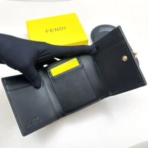 Fendi Unisex FF Diamonds Wallet Black Leather Wallet 8M0480ALV4F0KUR