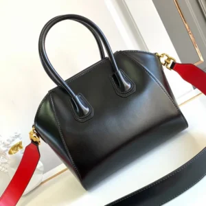 Givenchy Women Mini Antigona Bag in Box Leather-Black BB5148B2AT