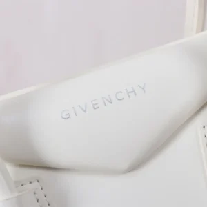 Givenchy Women Small Antigona Bag in Box Leather-White BB5148B2AT
