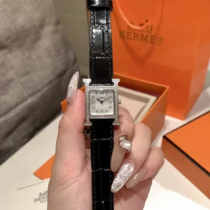 Hermes Women Heure H Watch Small Model 25 mm-Silver W403064WW00