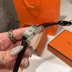 Hermes Women Heure H Watch Small Model 25 mm-Silver W403064WW00