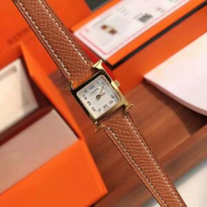 Hermes Women Heure H Watch Small Model Quartz Movement 25 mm in Yellow Gold-Plated Steel-Brown