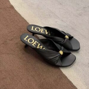 Loewe Women Pebble Soft Slide in Nappa Lambskin-Black