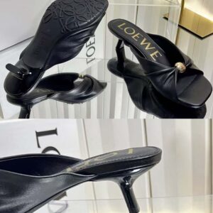 Loewe Women Pebble Soft Slide in Nappa Lambskin-Black