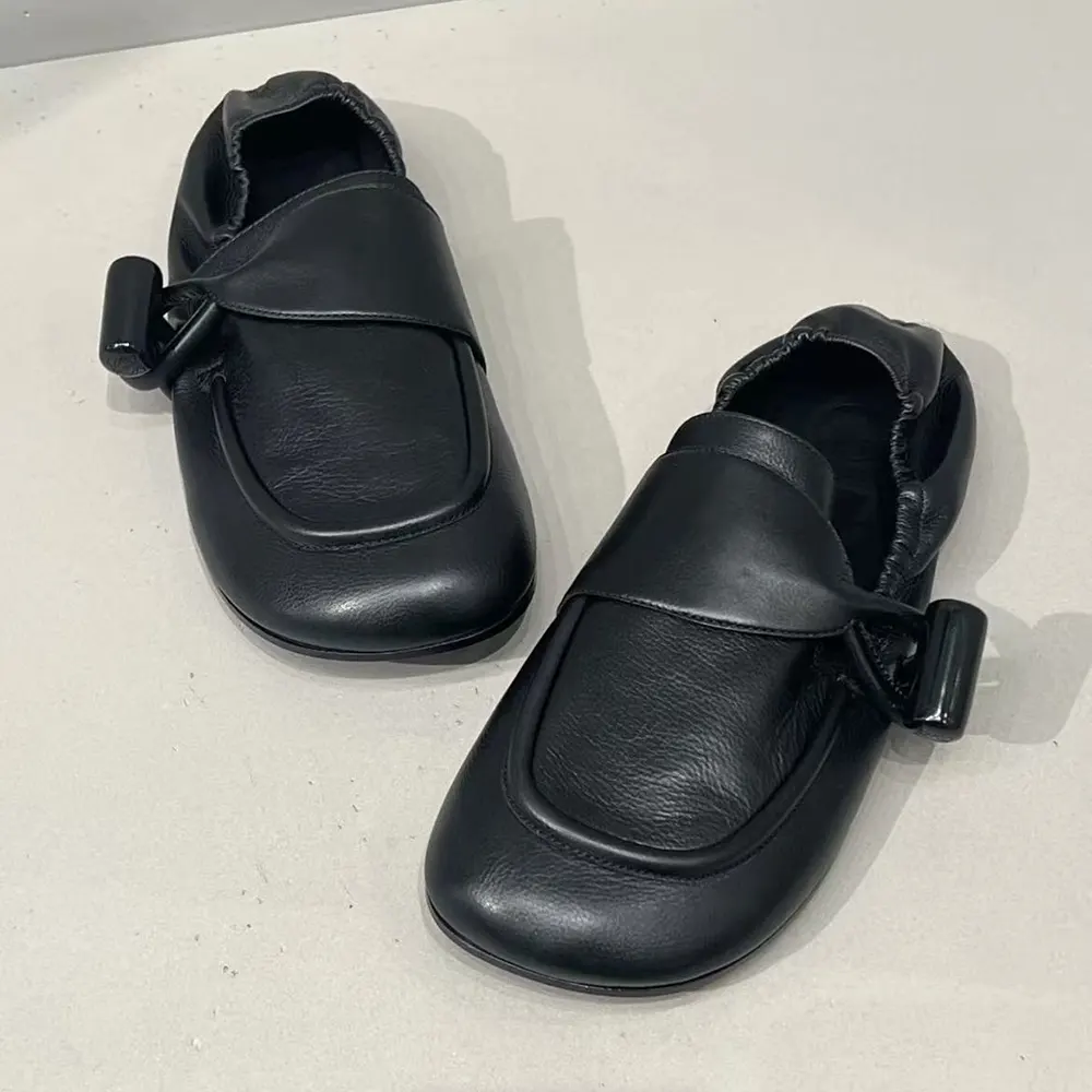 Loewe Women Toggle Loafer in Shiny Smooth Calfskin-Black L815290X20