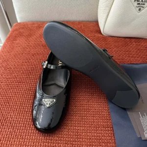 Prada Women Naplak Patent Leather Ballerinas-Black 1F793N
