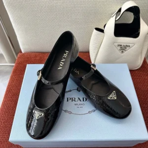 Prada Women Naplak Patent Leather Ballerinas-Black 1F793N