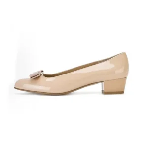 Salvatore Ferragamo Women Vara Pump 3cm Heel-Sandy