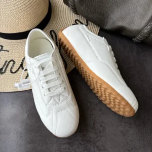 Alexander Mcqueen Unisex Boxe Sneaker in Off White 862794WI