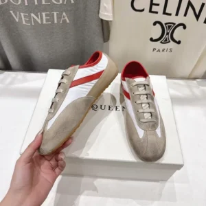 Alexander Mcqueen Unisex Boxe Sneaker in White/Red 868496WI