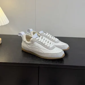 Alexander Mcqueen Unisex EC1 Sneaker in White 854015WIAJN9013