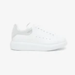 Alexander Mcqueen Unisex Oversized Sneaker in White/Silver 553770WI