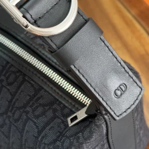 Dior Men Jett Pouch Black Dior Oblique Jacquard 2DBCA612YUS