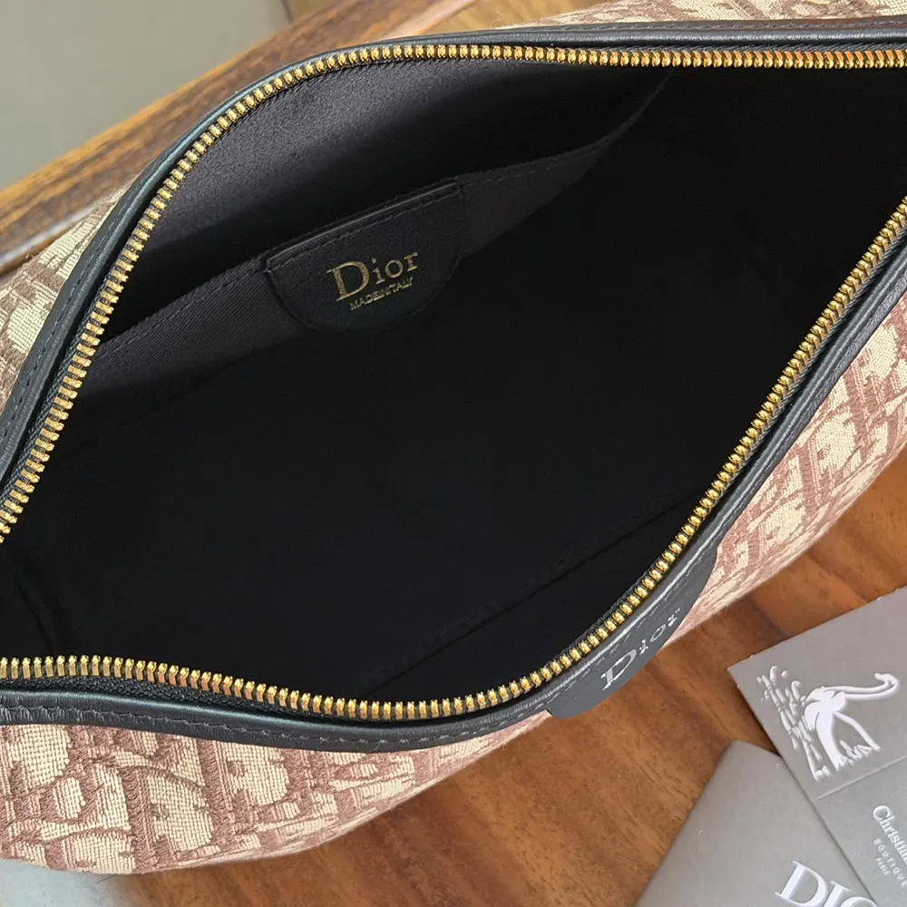 Dior Men Jett Pouch Brown Dior Oblique Jacquard 2DBCA612YUS 6 Dior Men Jett Pouch Brown Dior Oblique Jacquard 2DBCA612YUS