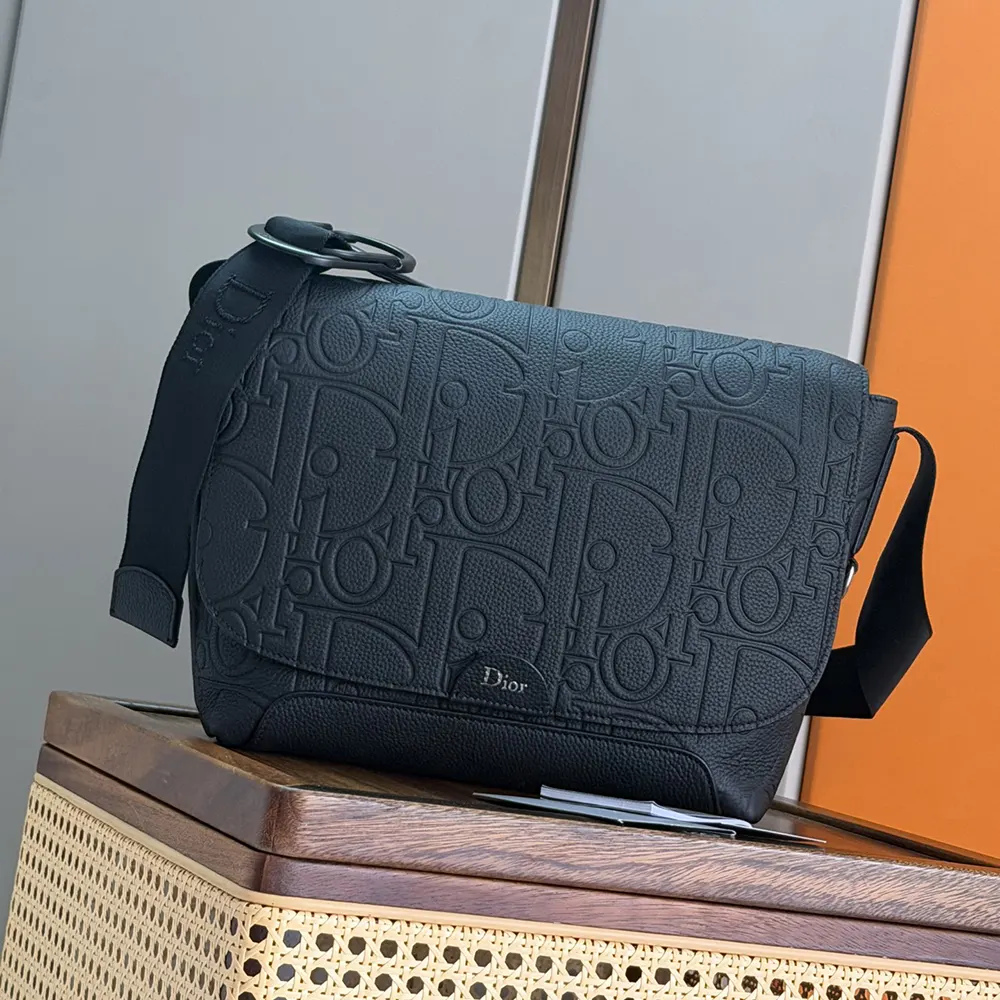 Dior Men Small Dior Jett Messenger Bag with Flap Black Dior Gravity Leather