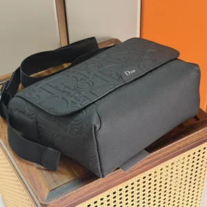 Dior Men Small Dior Jett Messenger Bag with Flap Black Dior Gravity Leather