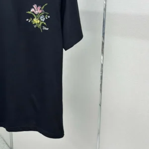 Dior Men T-Shirt with Dior Secret Garden Motif Relaxed Fit Black Cotton Jersey