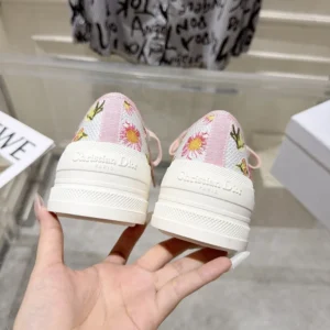 Dior Unisex Walk'n'Dior Platform Sneaker White Cotton Embroidered with Multicolor Daisy Garden Motif