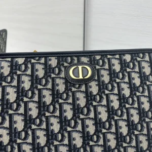 Dior Women 30 Montaigne Dea Pouch Blue Dior Oblique Jacquard S2107UTZQ