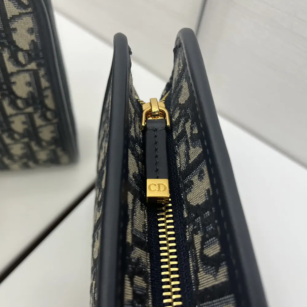Dior Women 30 Montaigne Dea Pouch Blue Dior Oblique Jacquard S2107UTZQ 7 Dior Women 30 Montaigne Dea Pouch Blue Dior Oblique Jacquard S2107UTZQ