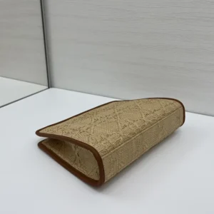 Dior Women 30 Montaigne Dea Pouch Natural Cannage Raffia S2107UMRN
