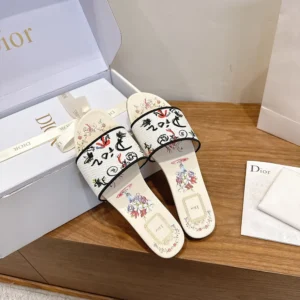 Dior Women Dioriviera Dway Slide White Embroidered Cotton and Multicolor Dior Arabesque Motif