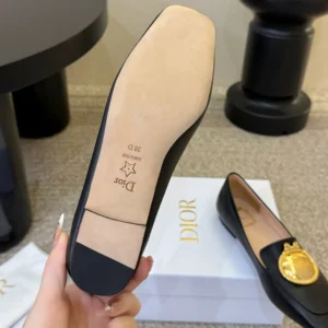 Dior Women Médaillon Buckle Loafer Black Lambskin KDF215LAB