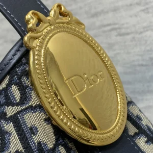 Dior Women Medium Dior Médaillon Bucket Bag Blue Dior Oblique Jacquard M1532QTZQ