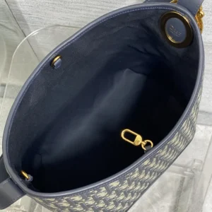 Dior Women Medium Dior Médaillon Bucket Bag Blue Dior Oblique Jacquard M1532QTZQ