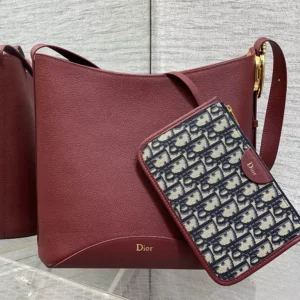 Dior Women Medium Dior Médaillon Bucket Bag Garance Red Grained Calfskin M1532QUQW